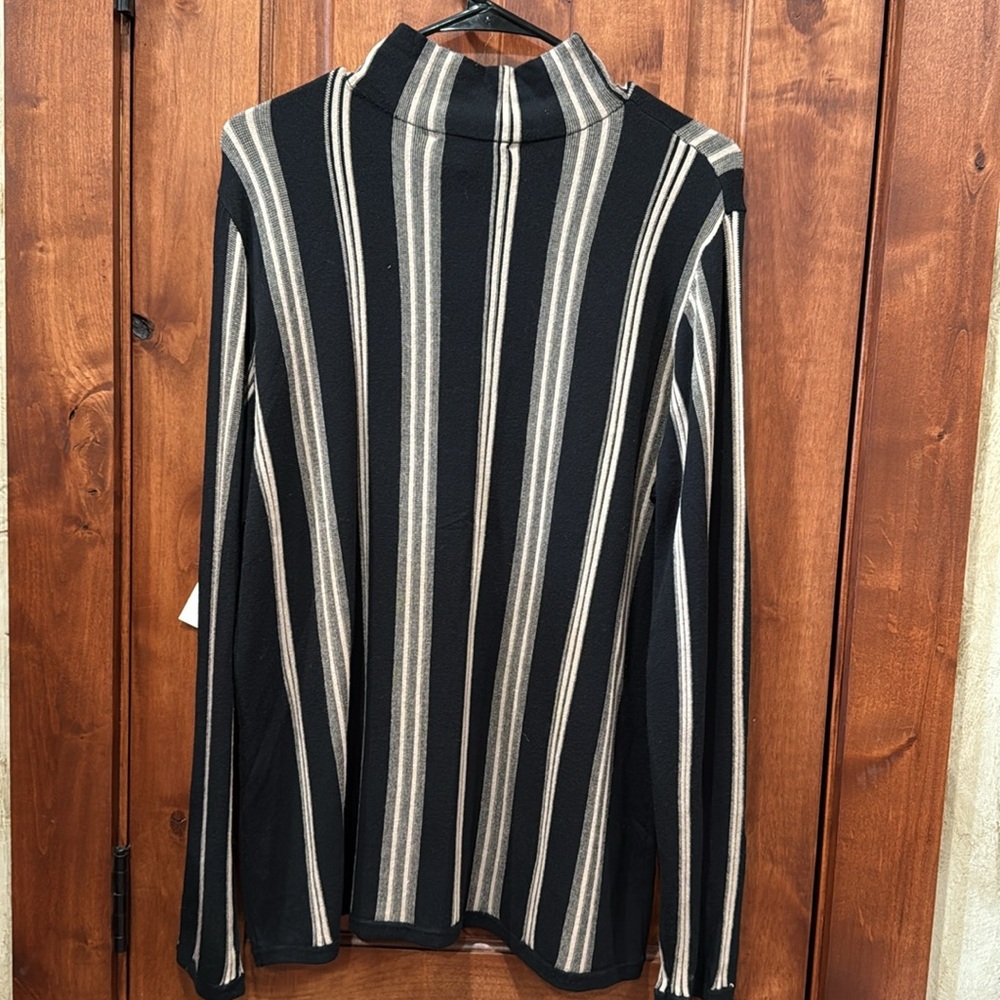 Turtleneck Sweater - Picture 6 of 7